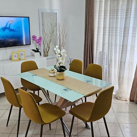 Apartment Milevoj Koromačno Esterno foto