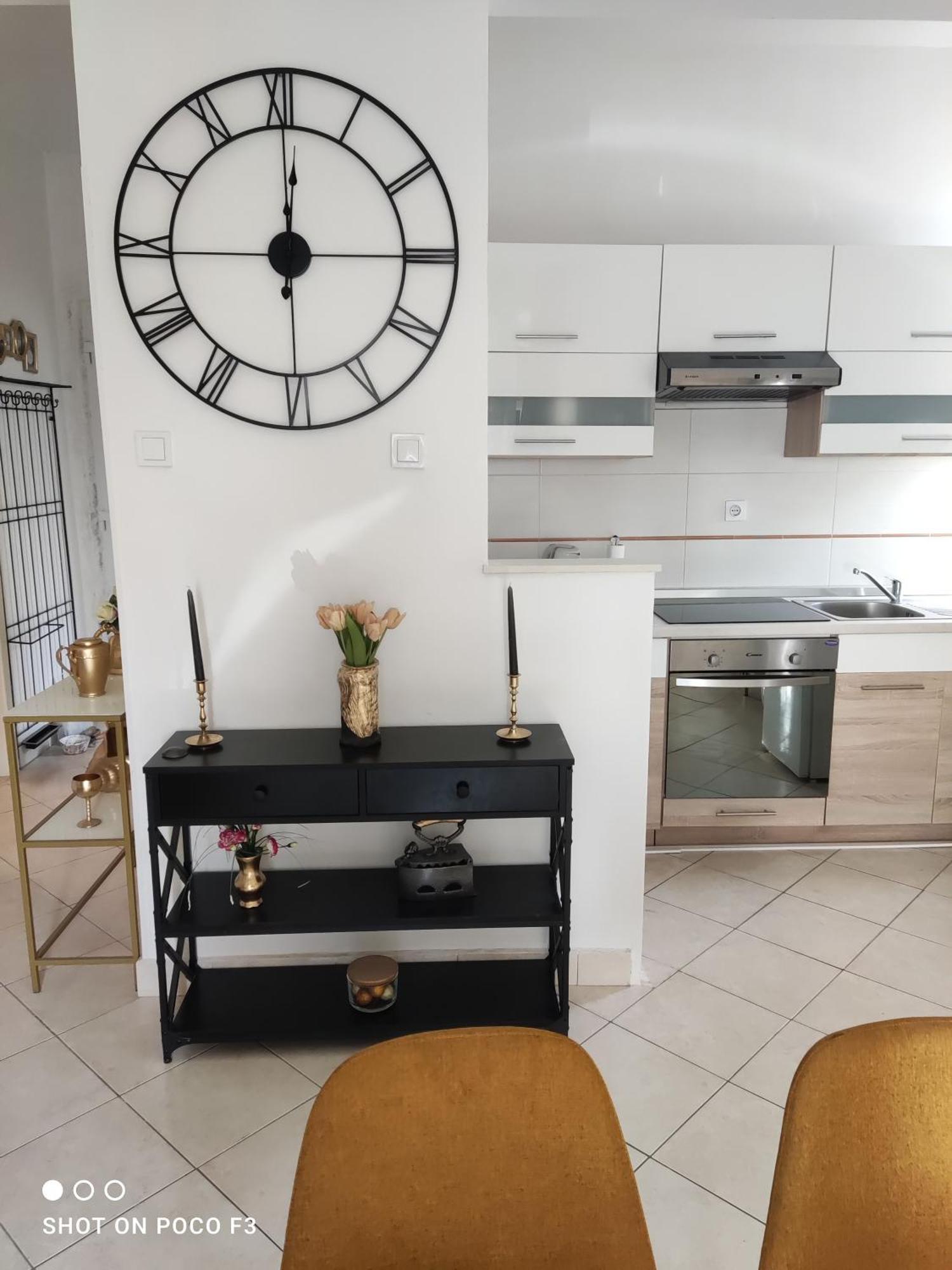 Apartment Milevoj Koromačno Esterno foto